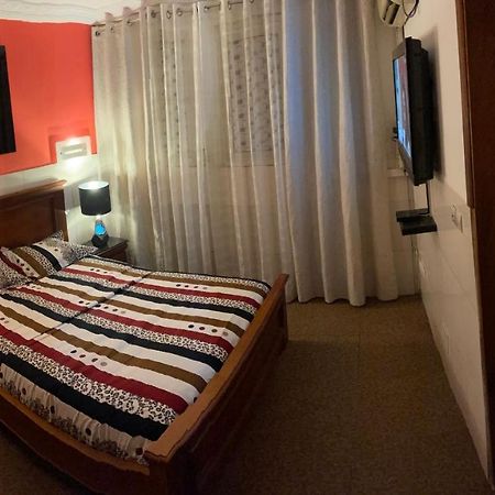 Homestay Appartement 2 chambres Yaoundé Extérieur photo