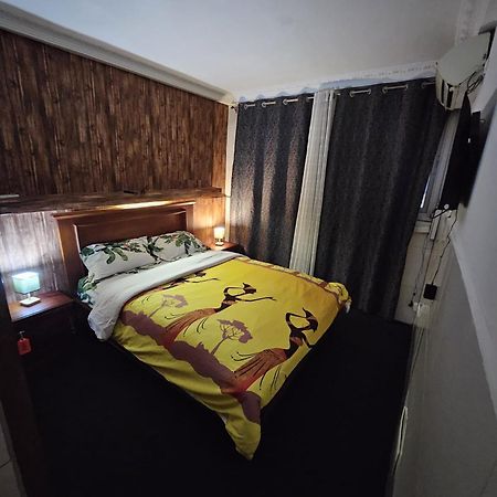 Homestay Appartement 2 chambres Yaoundé Extérieur photo